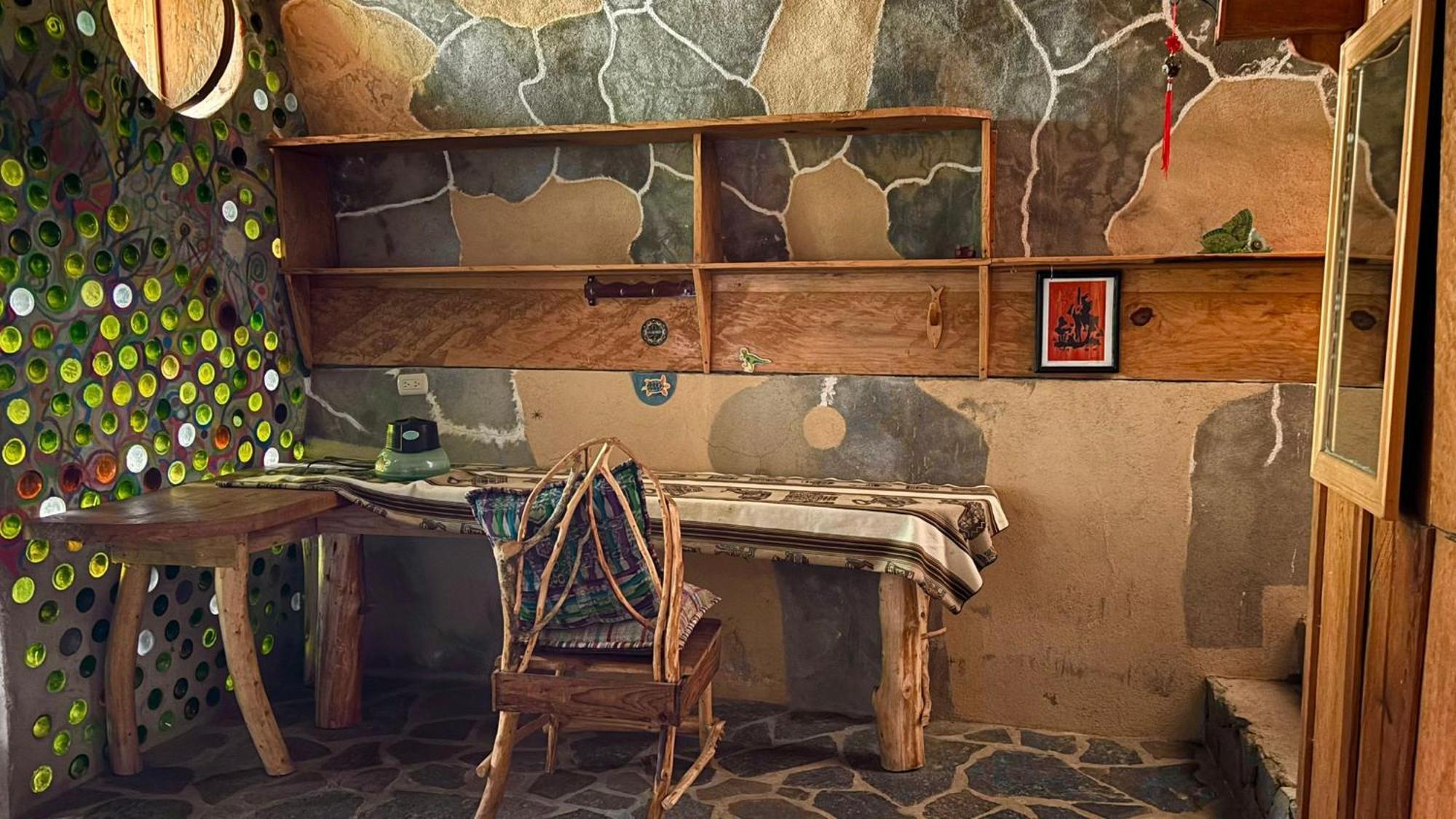 Affittacamere Earthship Atitlan San Marcos La Laguna Esterno foto