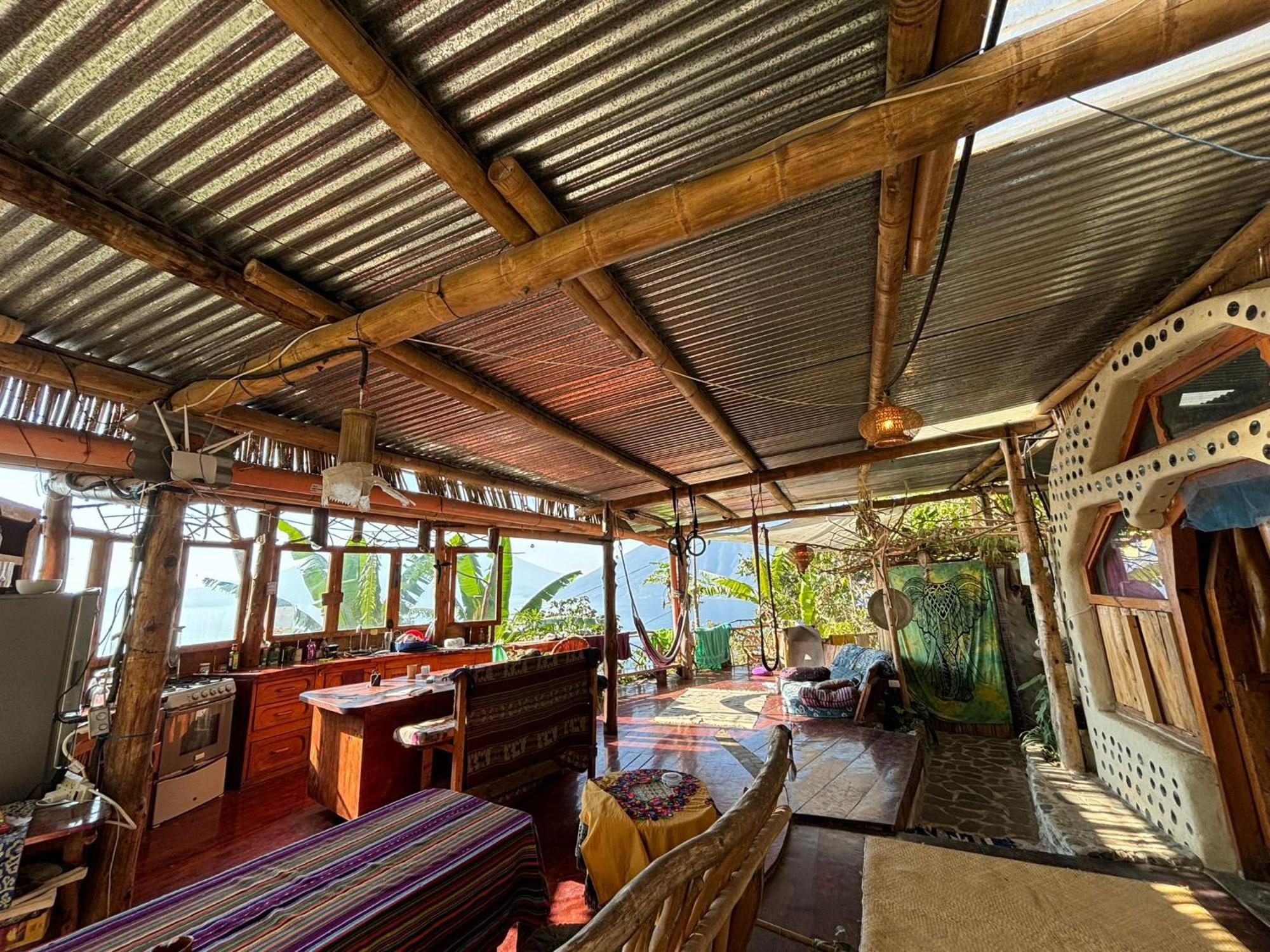 Affittacamere Earthship Atitlan San Marcos La Laguna Esterno foto
